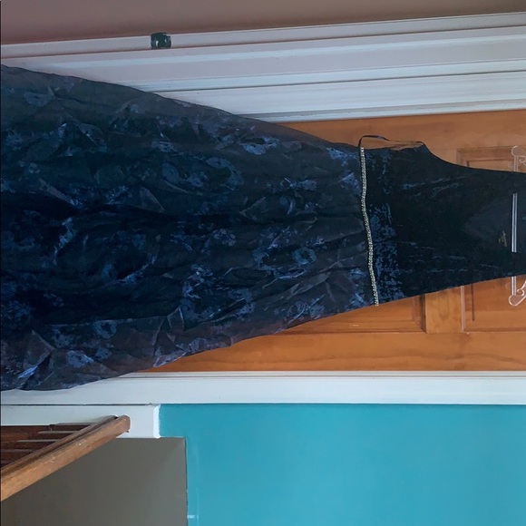 Blue Evening Dress - Picture 3 of 3